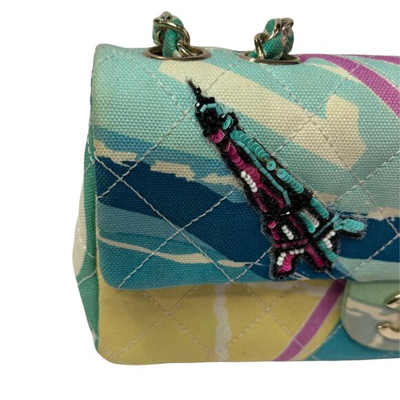 CHANEL multi-colored limited edition Eiffel Tower flap handbag - Picture 7 of 14